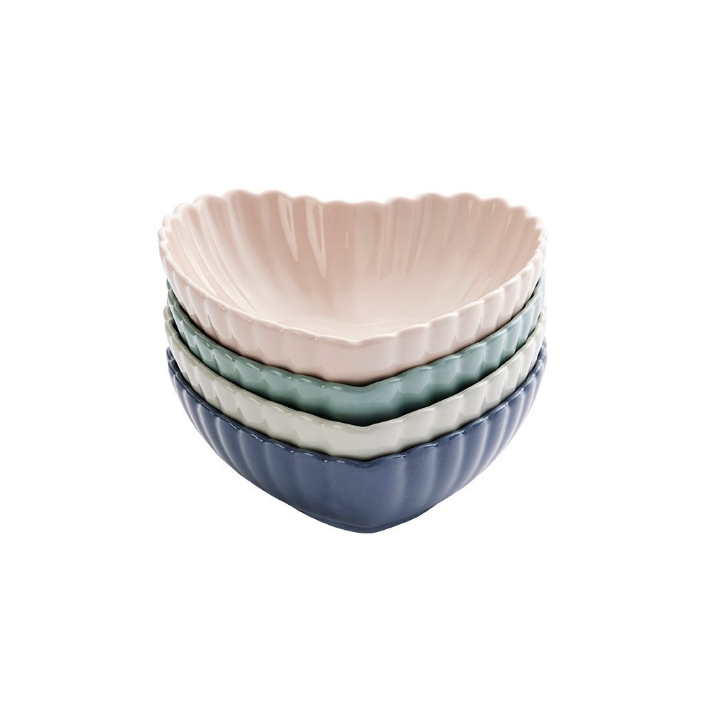 Petite Petal Heart Bowls 4 Piece Set 14.5cm x 15.5cm x 5cm / 5.7