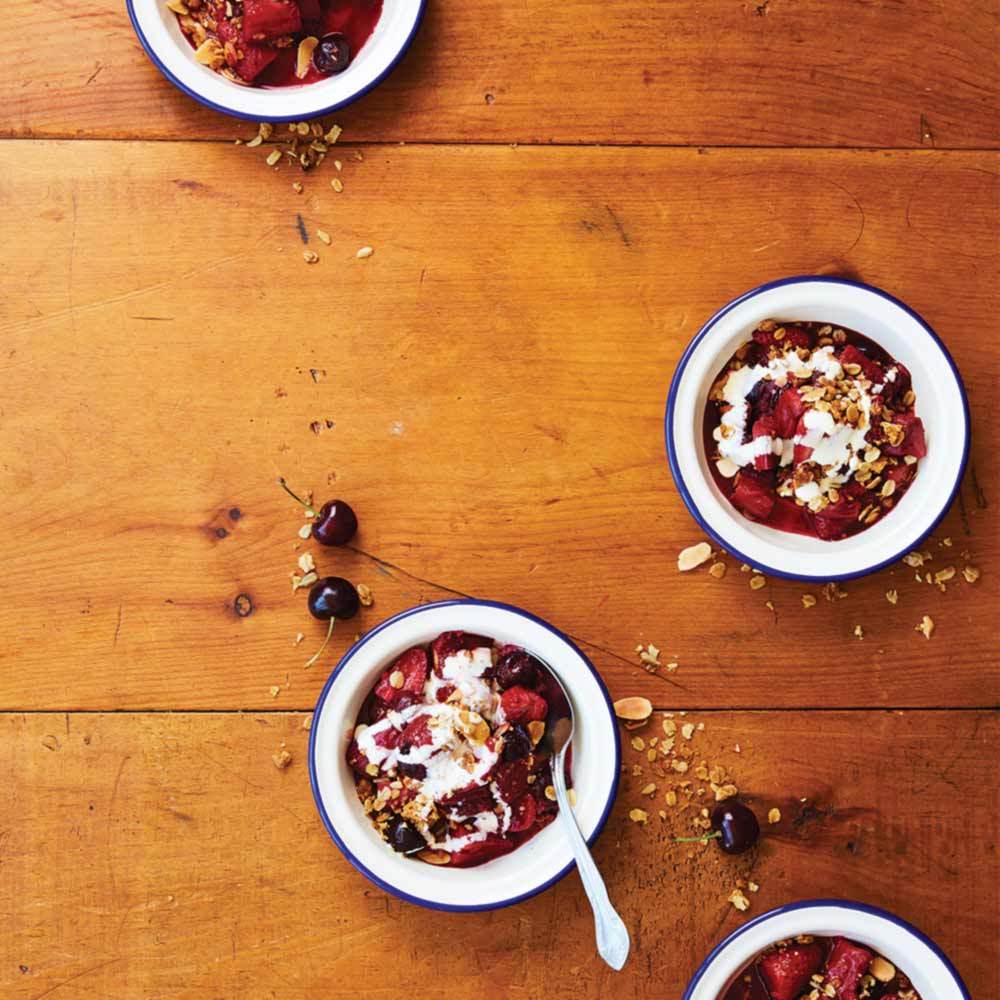 Enamel Pie Dishes 12cm Set of 4