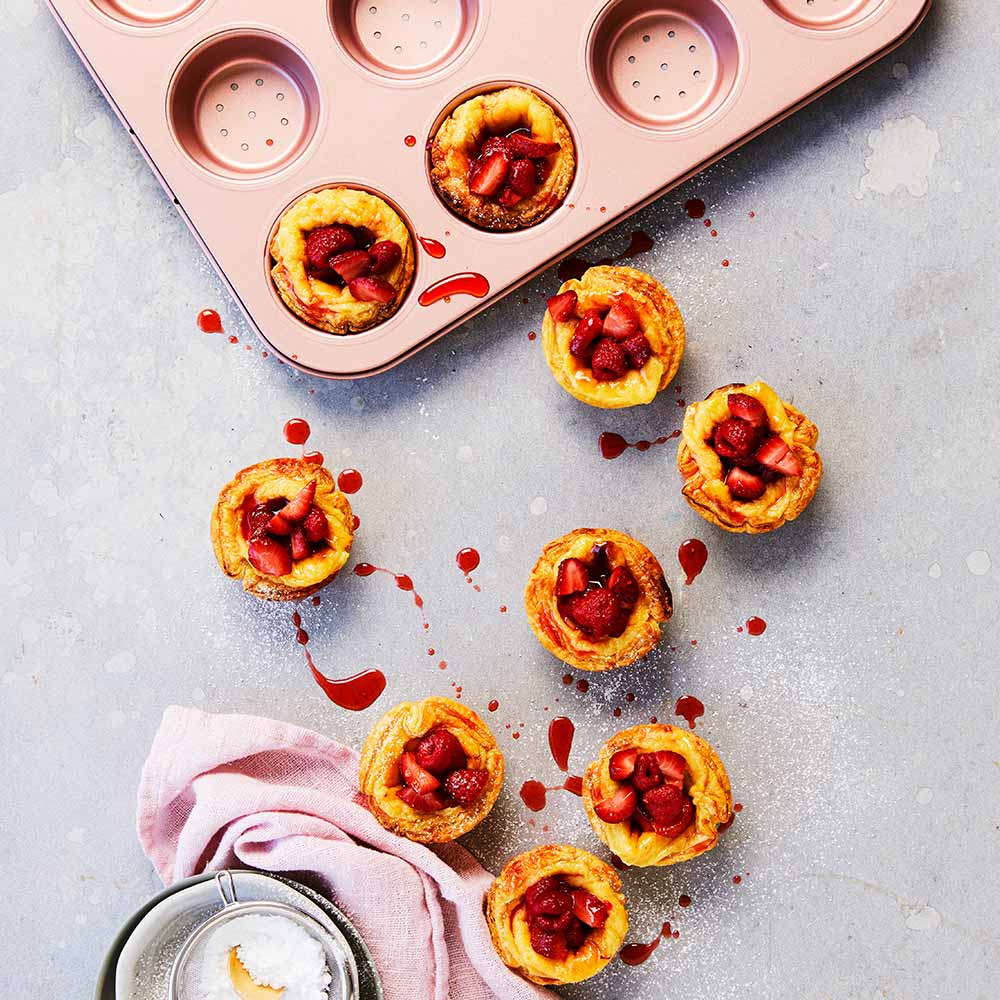 Rose Gold Perforated Mini Quiche & Tart Pan 12 Cup