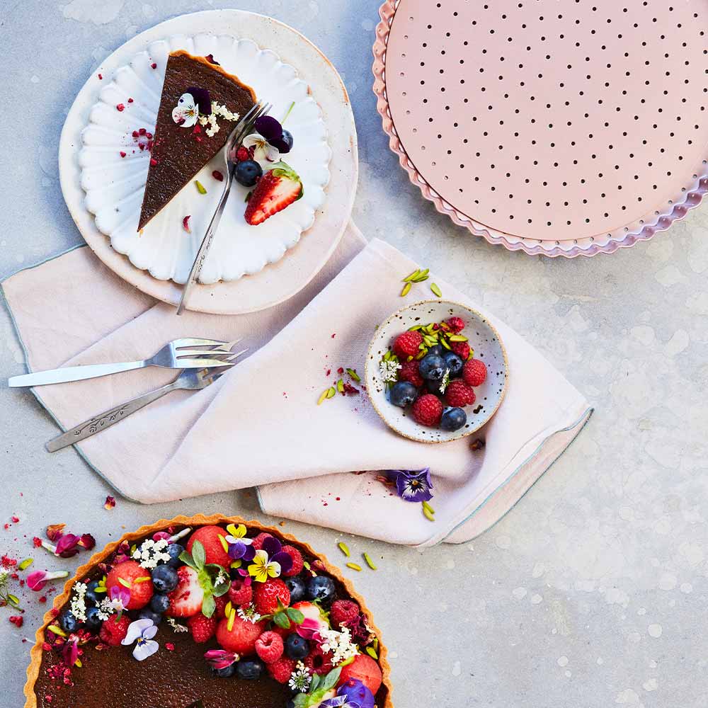 Rose Gold Perforated Round Quiche & Tart Pan